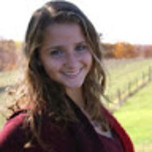 Meet your Posher, Alyssa